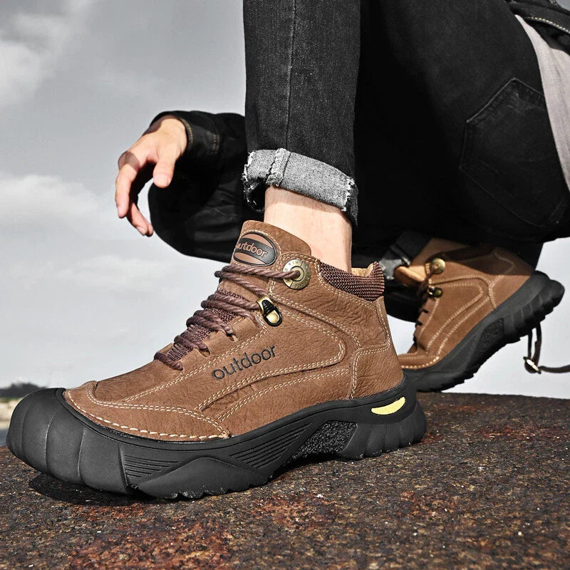 Men's Mid Top Lace Up Hiking Shoes – Chunky Lugged Outsole Outdoor Trail