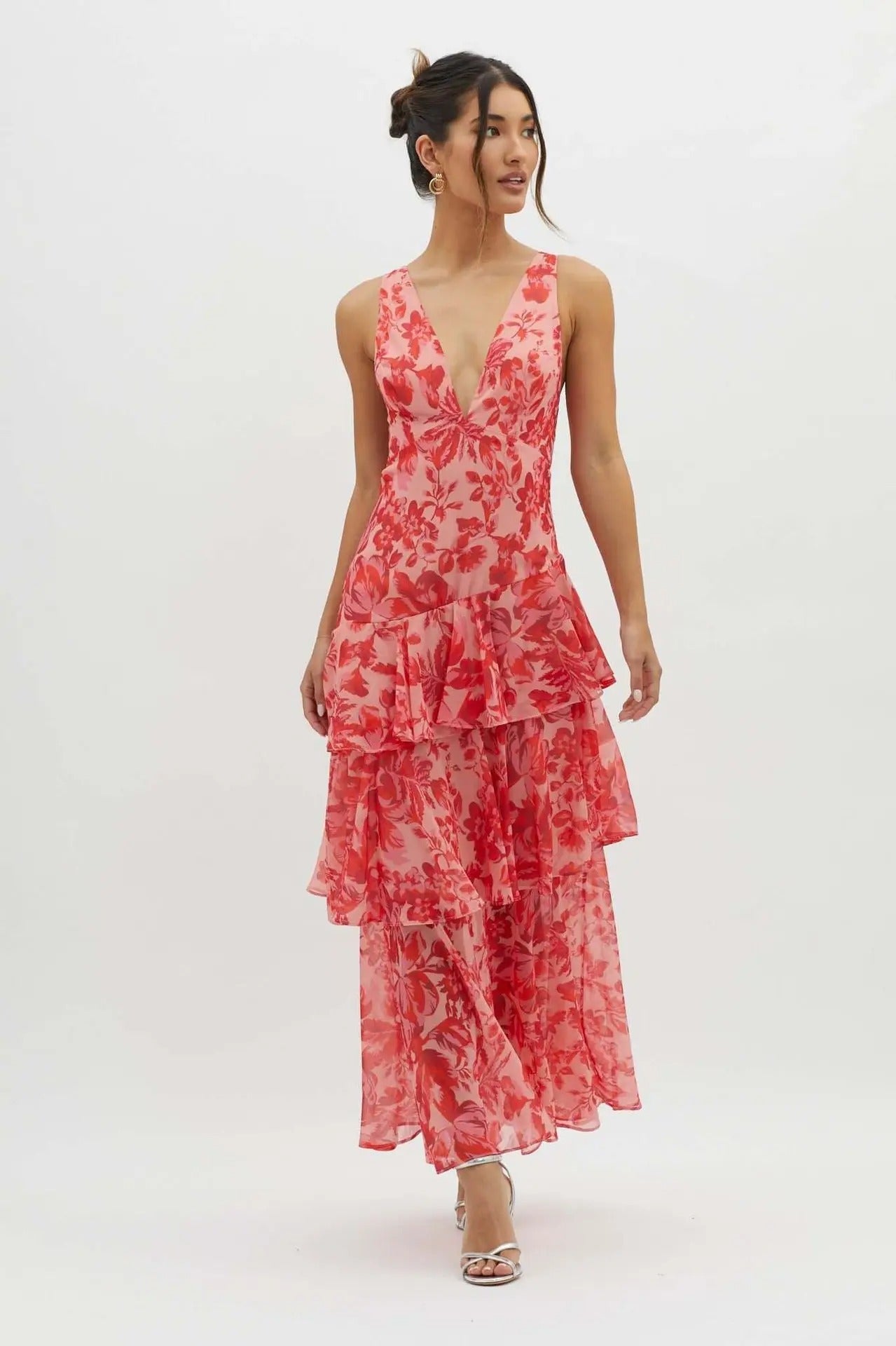 Women's Floral Print V Neck Maxi – Tiered Ruffle Open Back Wedding Guest Dress