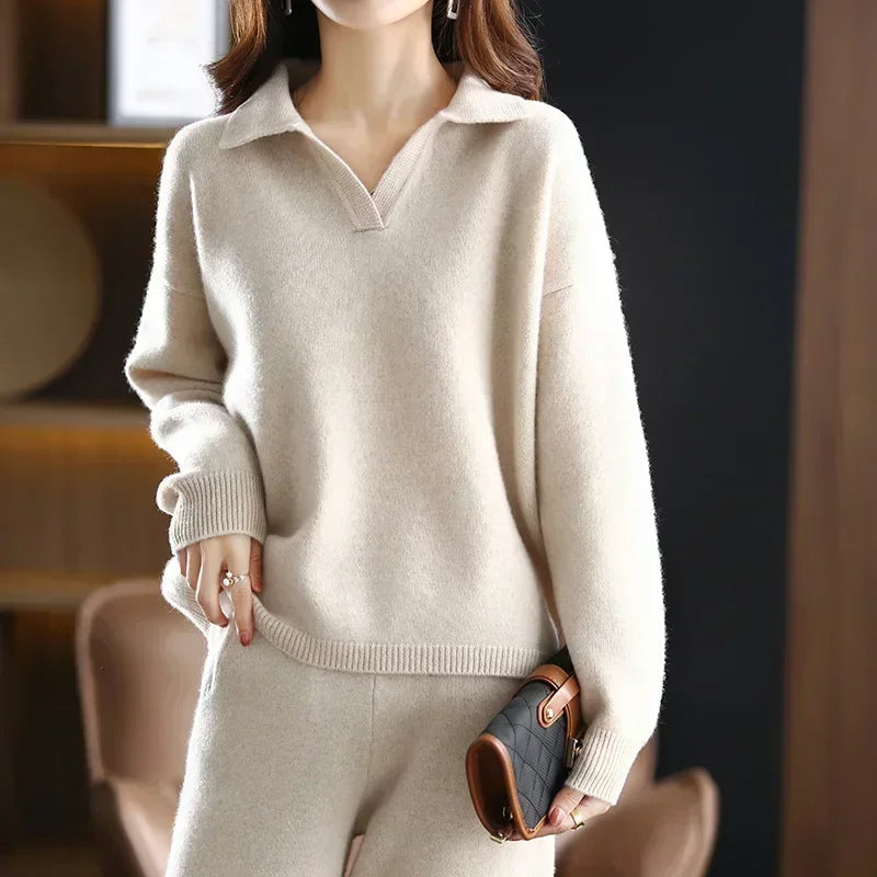 Women's Knit Collared Sweater – V Neck Long Sleeve Ribbed Hem Autumn Winter