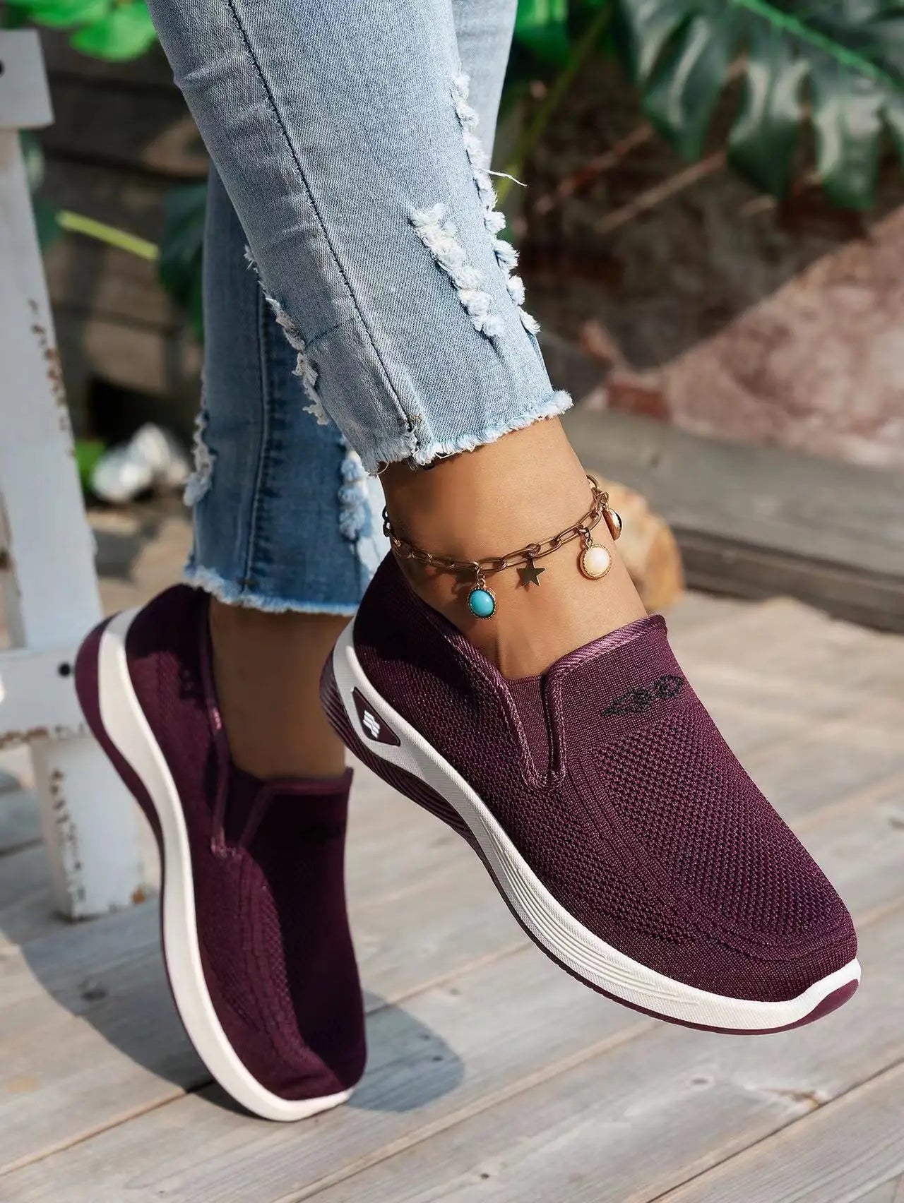 Women's Knit Slip-On Sneakers – Closed Toe Low Top Walking Casual Shoes