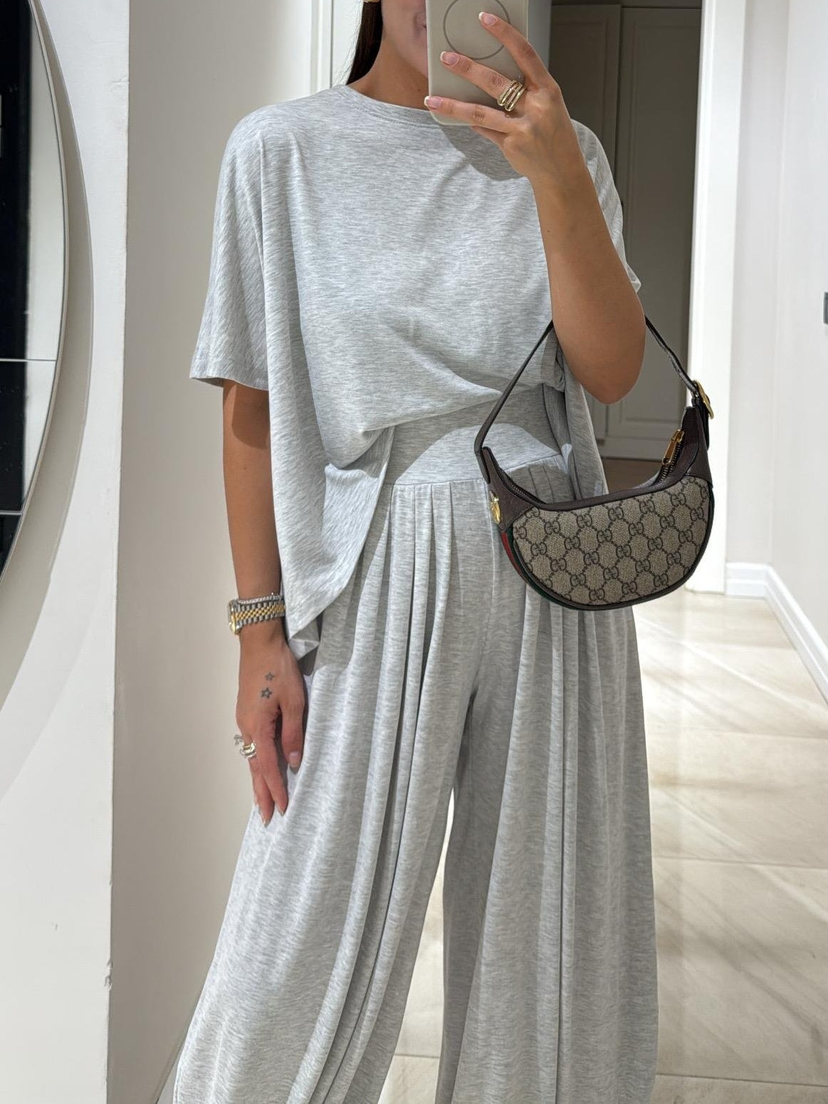 Women's Oversized T-Shirt Wide Leg Pants – 2 Piece Pleated Lounge Set