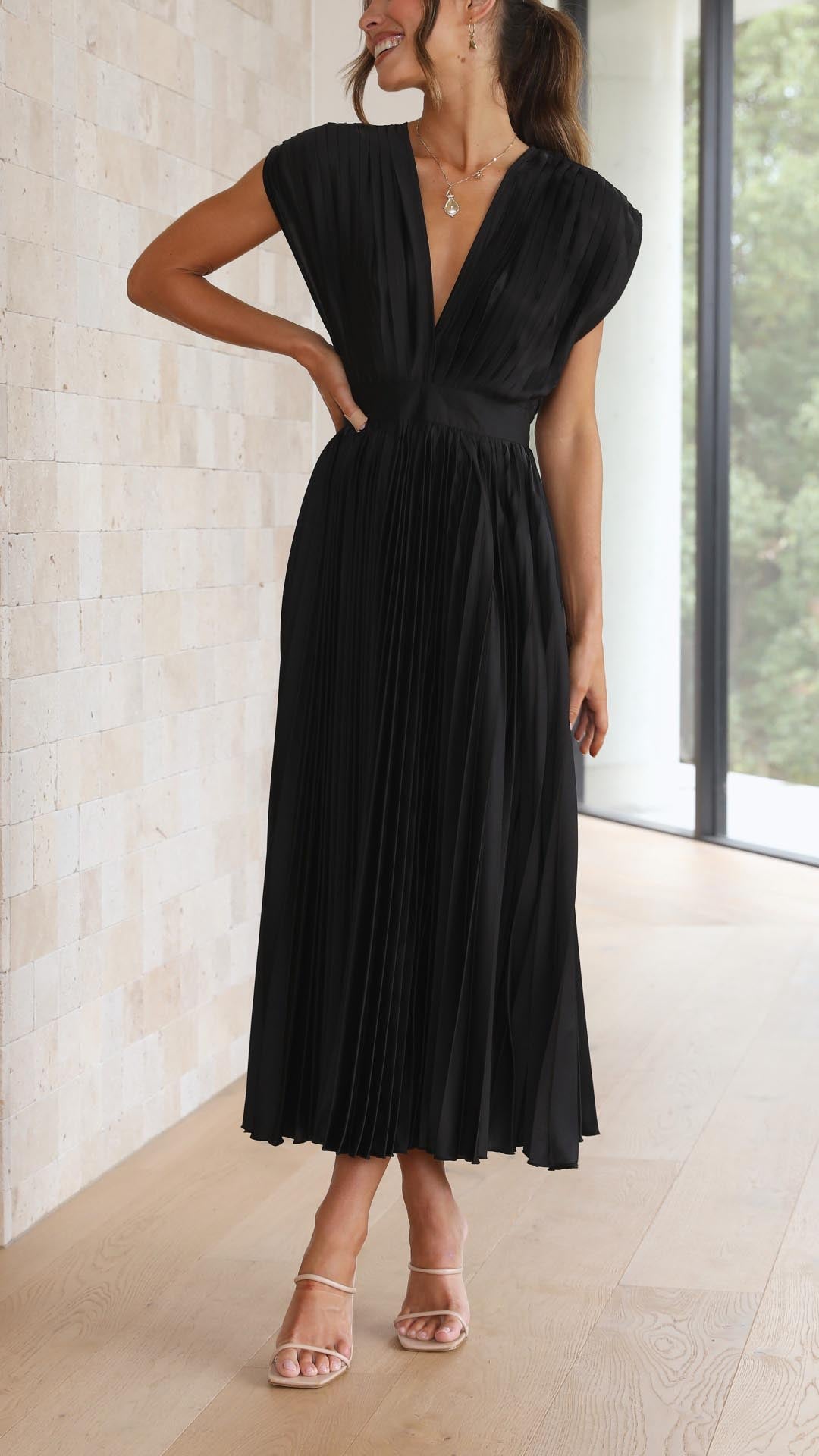 Women's Pleated V Neck Cap Sleeve Midi – Fitted Waist Wedding Guest Dress