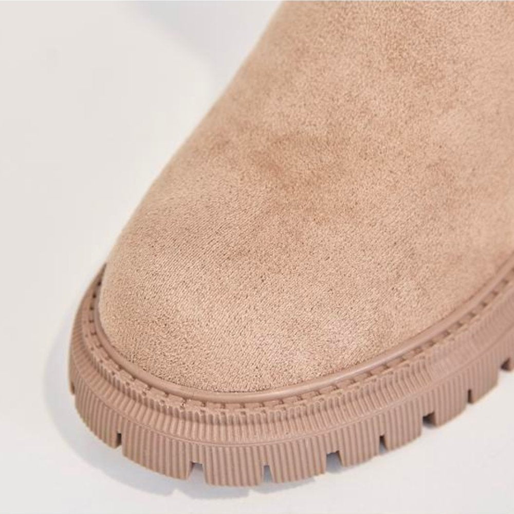 Women's Suede Flat Ankle Boots – Side Zip Plush Collar Lug Sole Winter