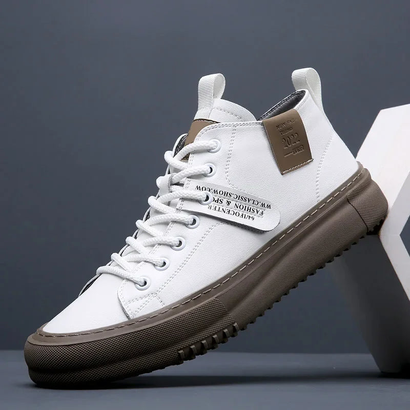 Men's Casual Low Top Sneakers – Lace Up Branded Patch Contrast Sole Street