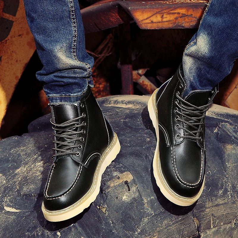 Men's Lace-Up Moc Toe Ankle Boots – Contrast Sole Casual Work Boot