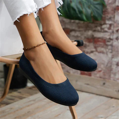 Women's Knit Slip On Walking Shoes – Closed Toe Flat Round Toe Casual