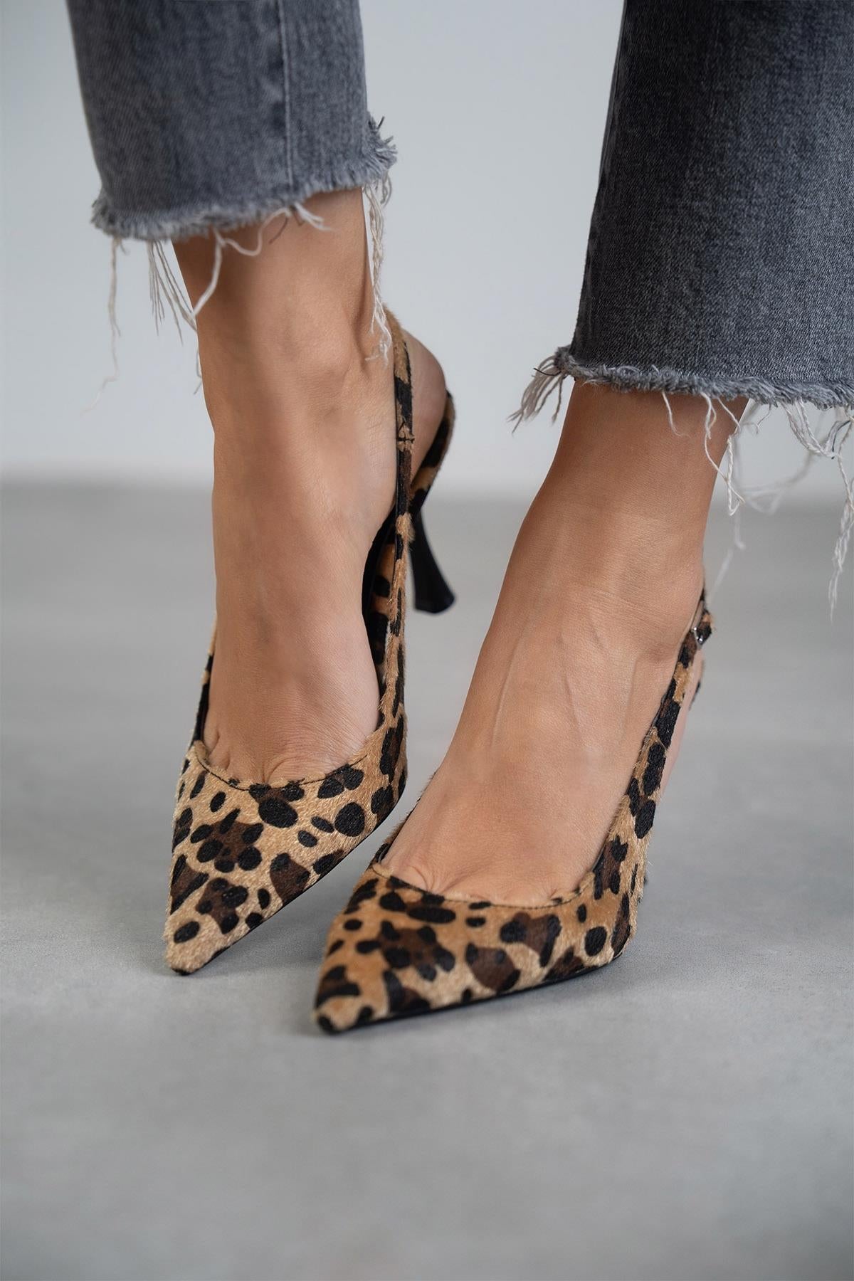 Women's Leopard Print Slingback Pumps – Pointed Toe Stiletto Heel Party