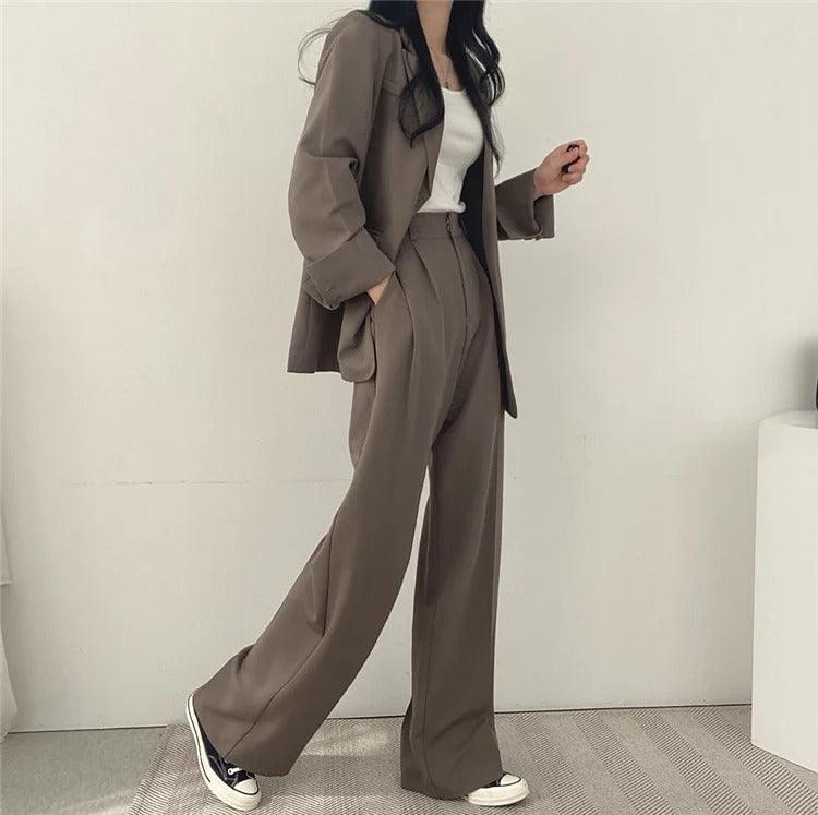 Women's Notch Lapel Two-Piece Suit Set – Single Breasted Blazer Wide Leg Pants