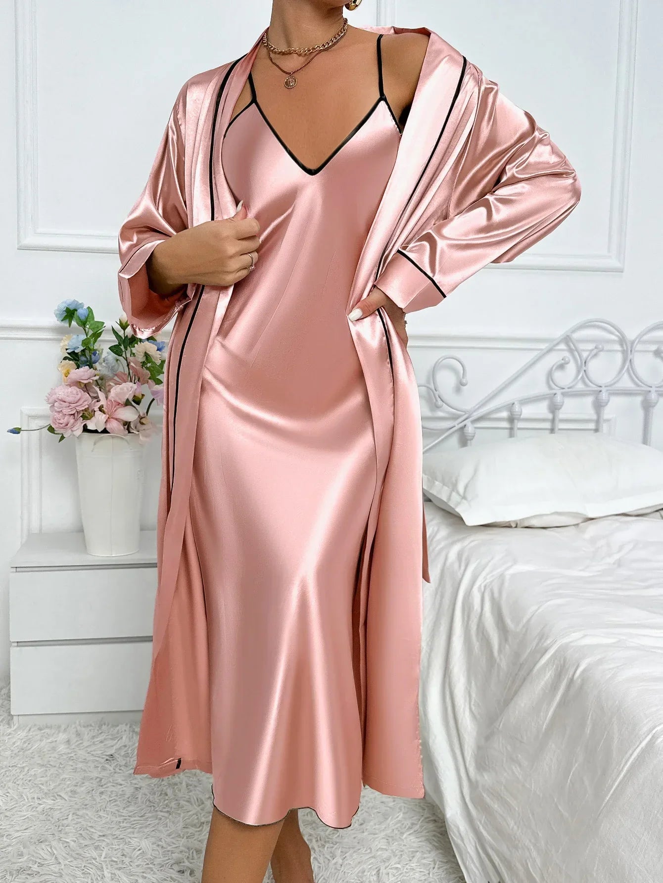 Women's Pajama Set – Nightgown Robe V Neck Spaghetti Strap Nightwear