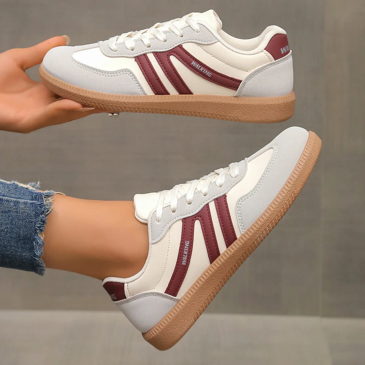 Women's Retro Colorblock Low Top Sneakers – Lace Up Round Toe Street Style
