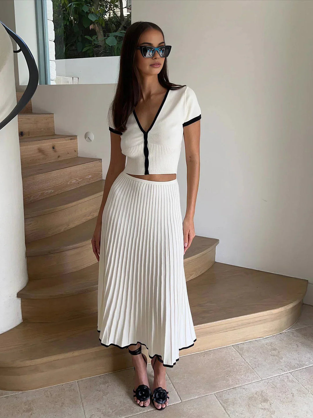 Women's Ribbed 2 Piece Set – V Neck Crop Top Pleated Midi Skirt Contrast Trim