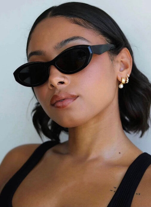 Women's Slim Oval Frame Sunglasses – Thick Rim Tinted Lens Casual